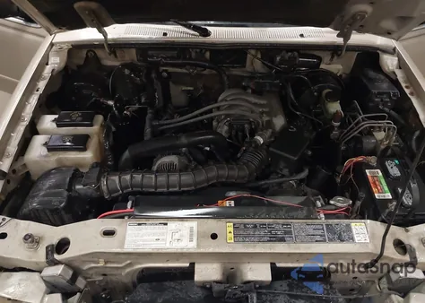 2001 Mazda B3000 Ds/Se from USA, damaged, VIN 4F4YR16U01TM00141